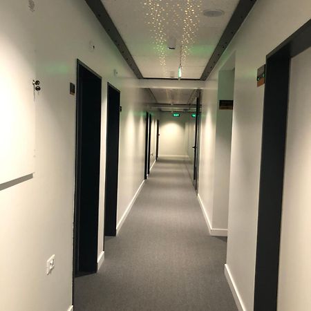 Kubi Hotel Струга Экстерьер фото