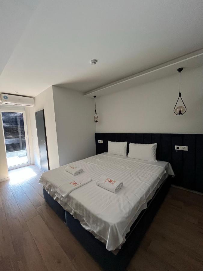Kubi Hotel Струга Экстерьер фото